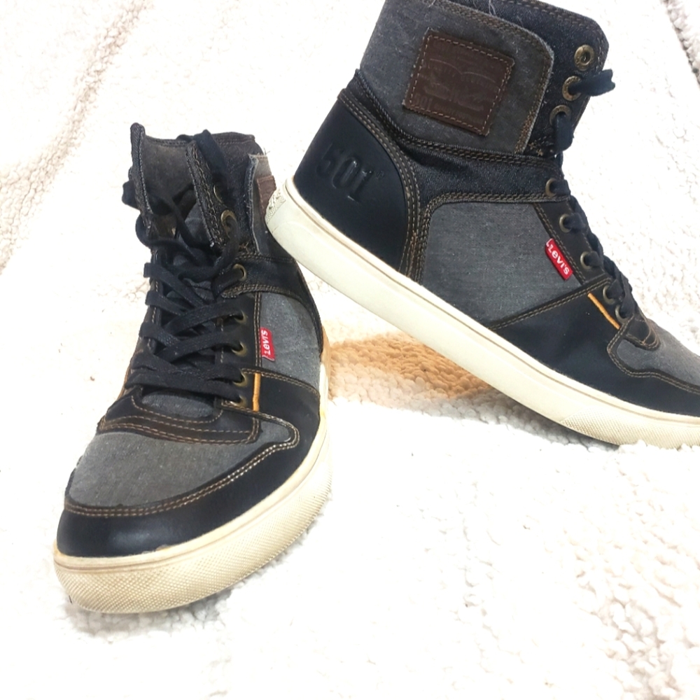 Levis 501 Mens High Top Sneakers..Size 10.5